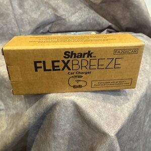 Shark FlexBreeze Car Charger - Brown